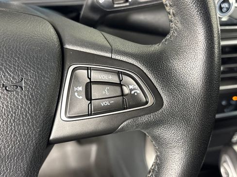Certified 2019 Ford EcoSport SE w/ SE Convenience Package FWD image 18