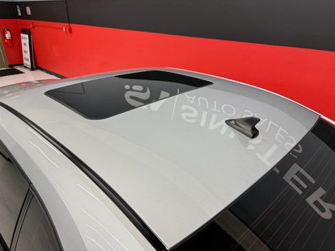 Used 2010 Chevrolet Camaro SS RWD image 18