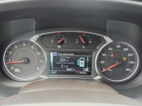 Used 2017 GMC Acadia SLT image 12