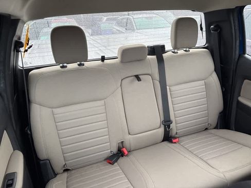 Used 2020 Ford Ranger XLT w/ Equipment Group 301A Mid image 9