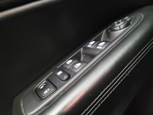 Used 2020 Jeep Compass Latitude FWD image 27