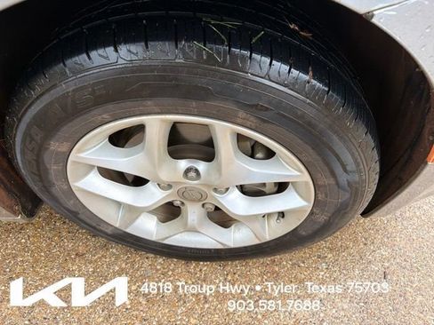 Used 2018 Chrysler Pacifica Touring Plus w/ Tire & Wheel Group FWD image 13