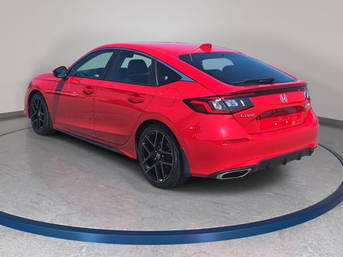 Used 2023 Honda Civic Sport Touring image 7