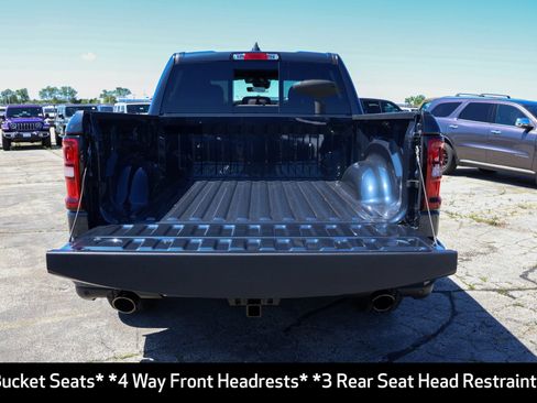 New 2026 RAM 1500 Express AWD/4WD image 16
