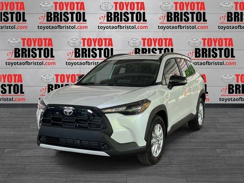 New 2026 Toyota Corolla Cross LE AWD/4WD image 8