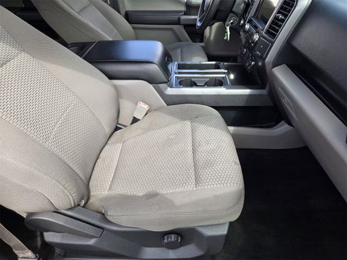 Used 2020 Ford F150 XLT image 13