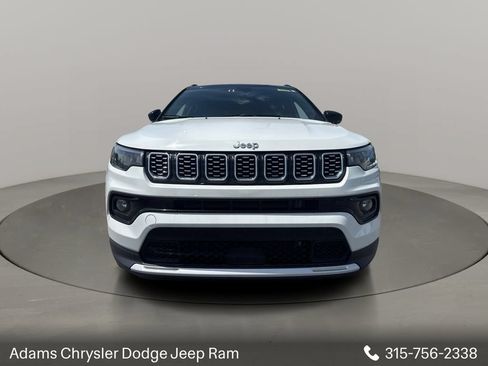 Used 2025 Jeep Compass Limited AWD/4WD image 2