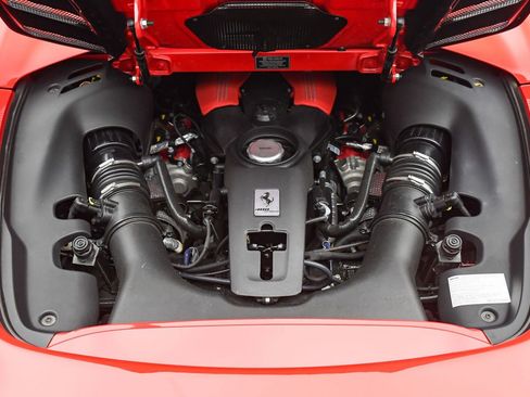 Used 2019 Ferrari 488 Spider Rosso Corsa image 31