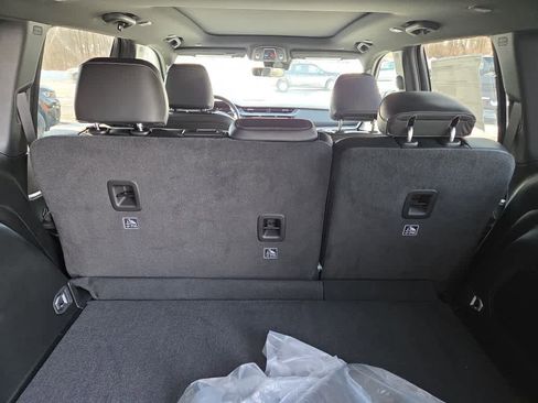 New 2026 Jeep Grand Cherokee Limited image 10