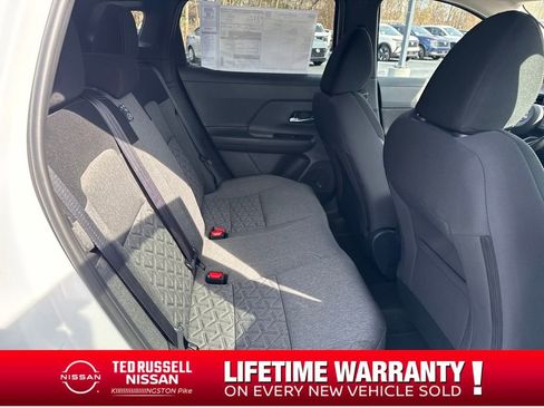 New 2026 Nissan Kicks SV image 29