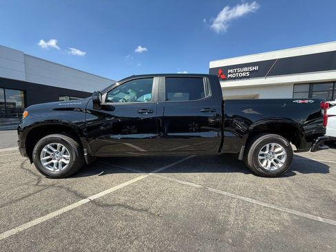 Used 2026 Chevrolet Silverado 1500 RST AWD/4WD image 5