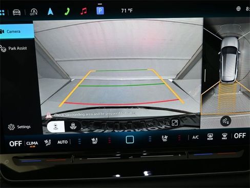 New 2026 Volkswagen Tiguan SEL R-Line image 32