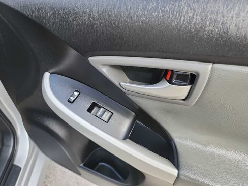 Used 2012 Toyota Prius Two FWD image 36