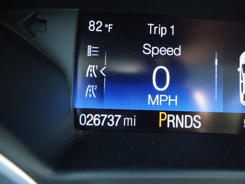 Used 2018 Ford Escape SE w/ SE Sync 3 Package AWD/4WD image 14