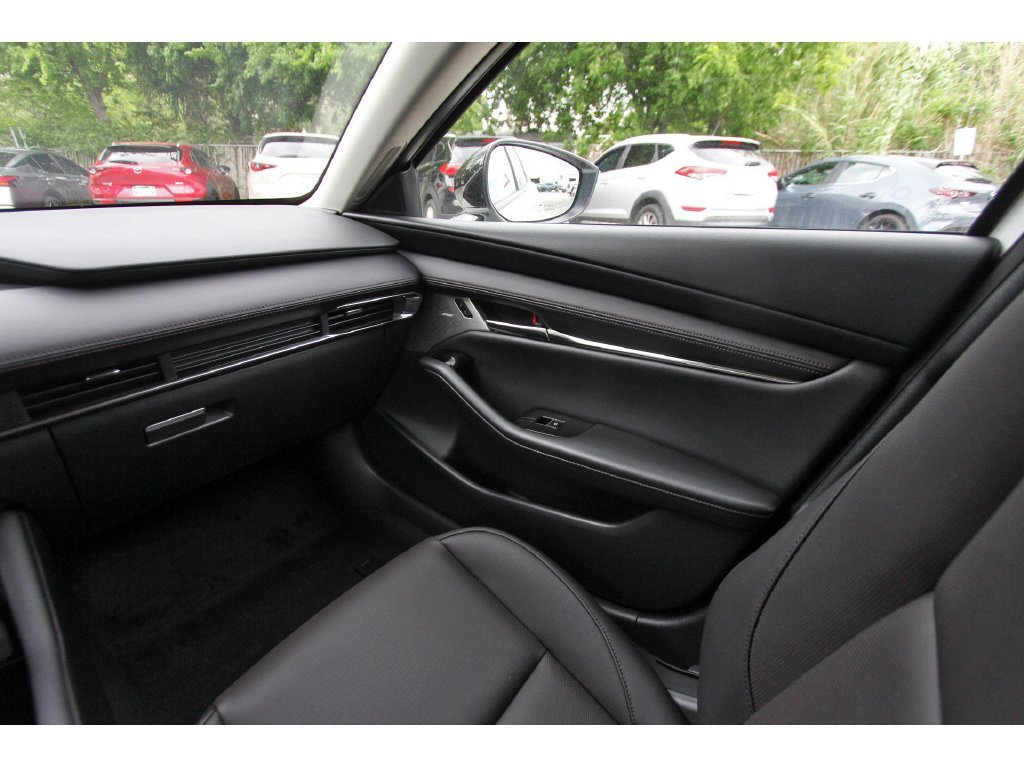 New 2026 MAZDA MAZDA3 2.5 Turbo Sedan w/Premium Plus AWD/4WD image 10