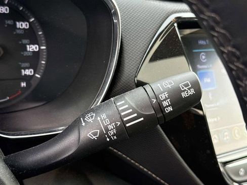 Used 2023 Chevrolet TrailBlazer ACTIV w/ Sun and Liftgate Package image 27