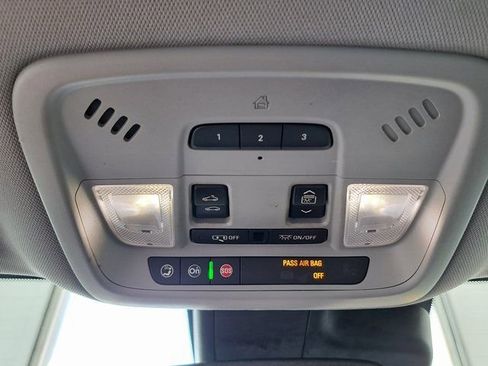 Used 2016 Chevrolet Malibu Premier w/ Driver Confidence Package FWD image 19