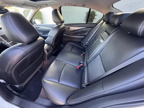 Used 2018 INFINITI Q50 Sport RWD image 16