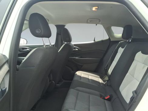 Used 2026 Chevrolet Trax LS FWD image 11