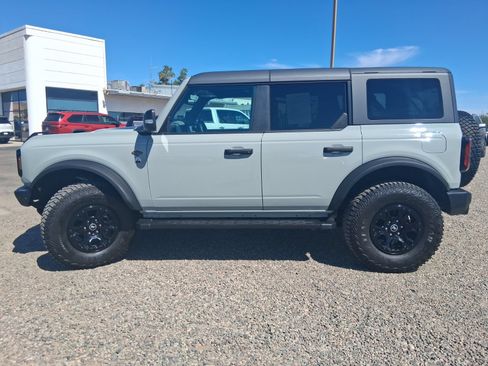 Used 2024 Ford Bronco Wildtrak AWD/4WD image 2