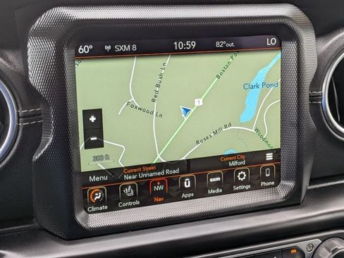 Used 2022 Jeep Wrangler Unlimited Sahara w/ LED Lighting Group AWD/4WD image 24