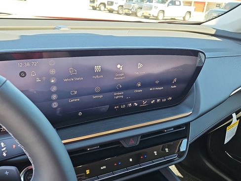 New 2026 Buick Envision Avenir image 18