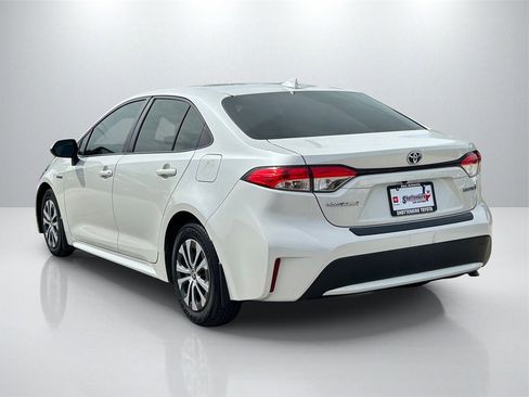 Used 2021 Toyota Corolla LE image 7