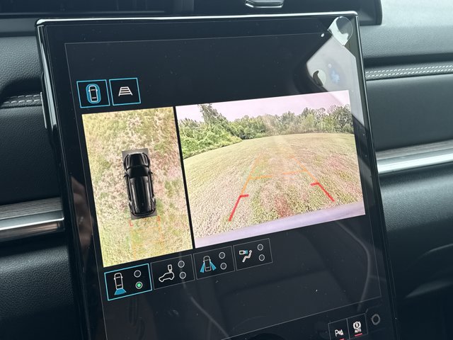 New 2027 GMC Terrain Denali w/ LPO, Black Badging Package AWD/4WD image 8
