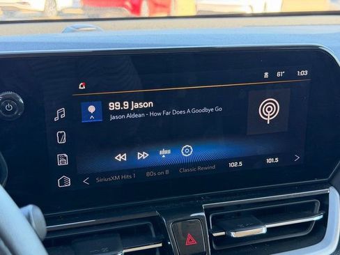 Used 2025 Chevrolet TrailBlazer LT image 31