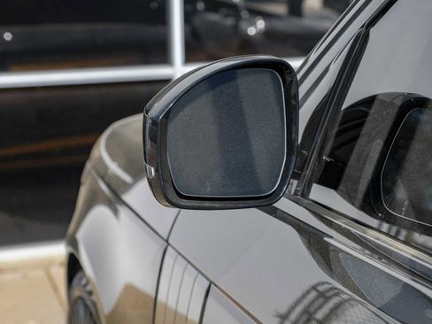 Used 2020 Land Rover Range Rover Long Wheelbase Autobiography image 39