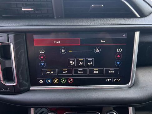 Used 2021 GMC Yukon Denali w/ Denali Premium Package RWD image 27