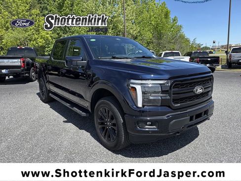 Used 2025 Ford F150 Lariat w/ Equipment Group 501A Mid AWD/4WD image 1