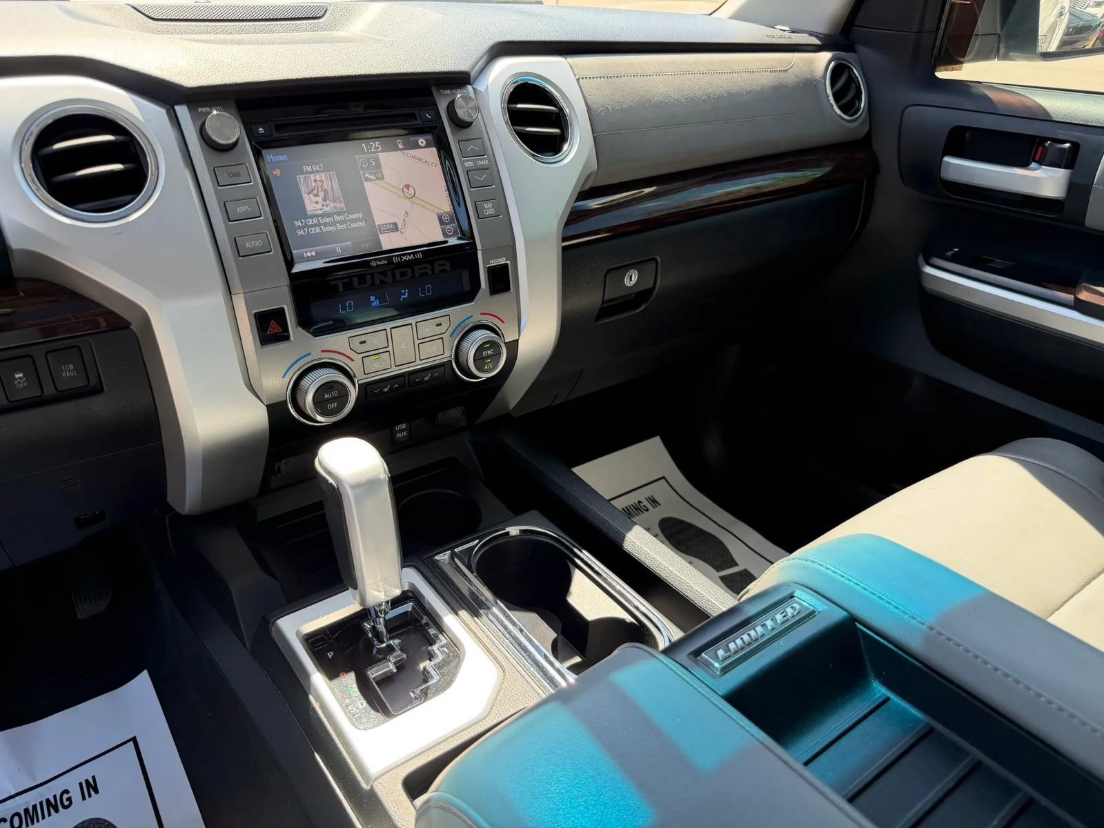 Used 2015 Toyota Tundra Limited RWD image 25