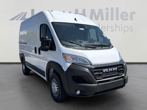 New 2025 RAM ProMaster 1500 w/ Convenience Group image 2