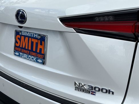 Used 2019 Lexus NX 300h AWD image 31