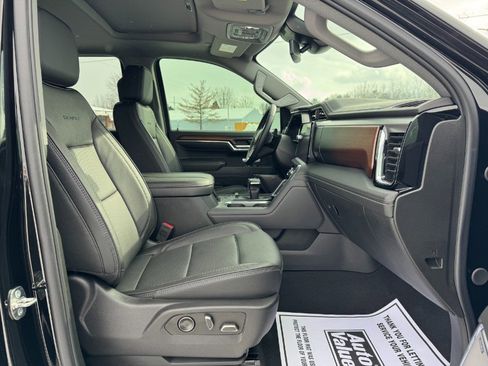 Used 2024 GMC Sierra 1500 Denali image 18