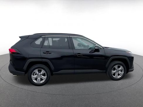 Used 2025 Toyota RAV4 XLE image 16