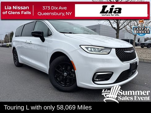 Used 2024 Chrysler Pacifica Touring-L FWD image 1