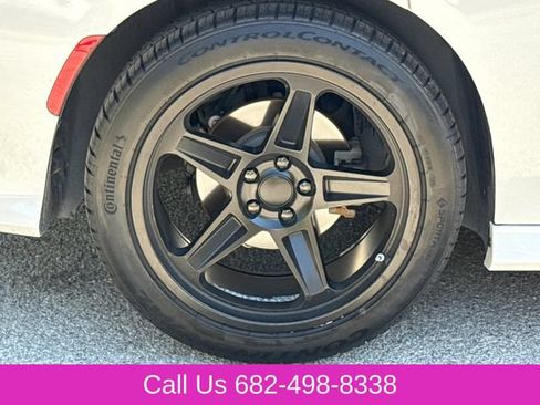 Used 2023 Dodge Charger R/T w/ Blacktop Package RWD image 10