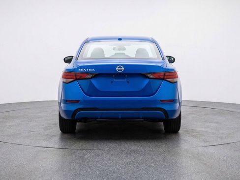 Used 2025 Nissan Sentra SV FWD image 7