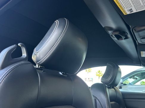 Used 2025 Ford Mustang Premium image 15