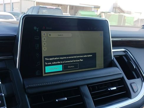 Used 2023 Chevrolet Suburban Premier image 23