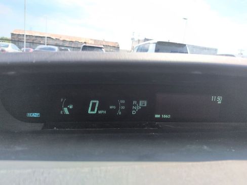 Used 2011 Toyota Prius Two FWD image 15