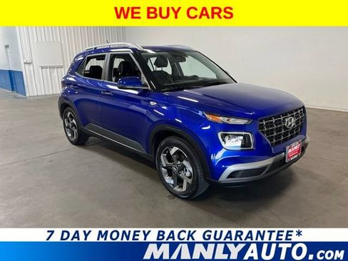 Used 2025 Hyundai Venue Limited FWD image 1