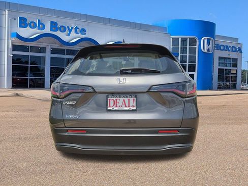 Used 2024 Honda HR-V LX image 6