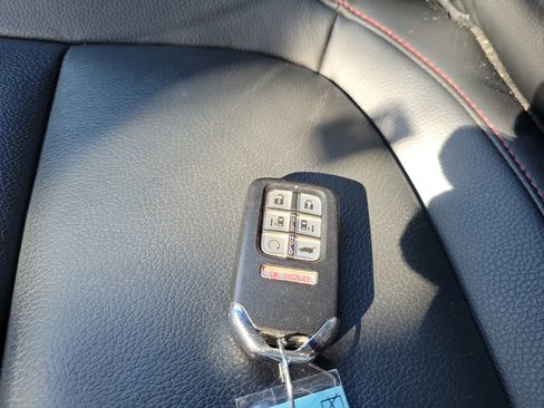 Used 2023 Honda Odyssey Sport image 30