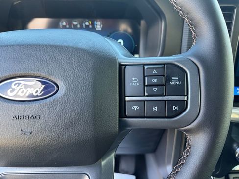 New 2025 Ford F150 Lariat w/ Equipment Group 502A High image 33