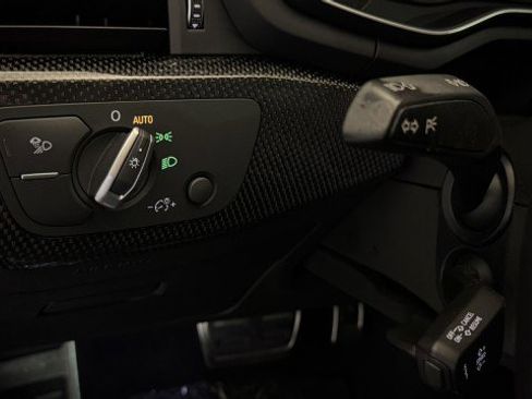 Used 2019 Audi S4 Premium Plus w/ Premium Plus Package image 18