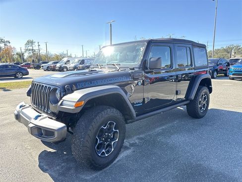 Used 2022 Jeep Wrangler Unlimited Rubicon 4xe w/ Cold Weather Group image 7