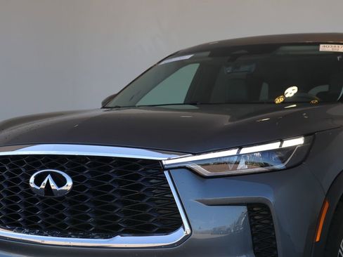 Certified 2025 INFINITI QX60 Pure AWD/4WD image 11